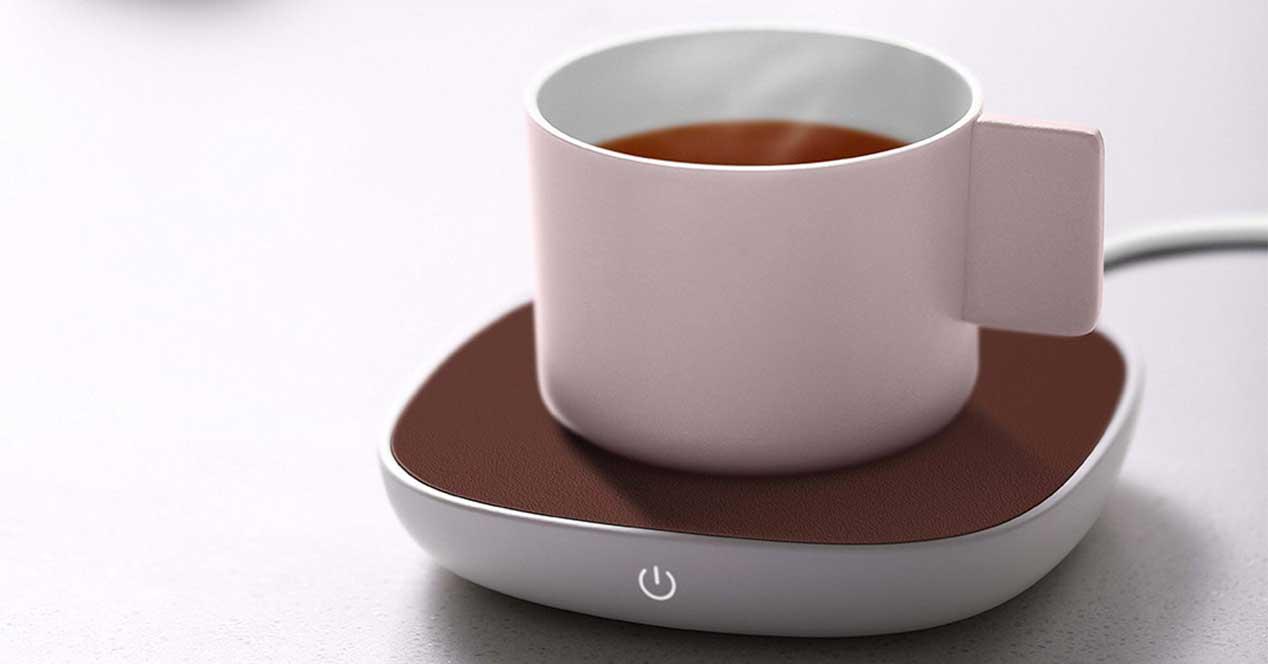 Xiaomi pone a la venta un calentador para tazas: adiós al café y