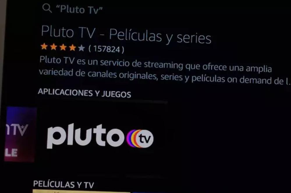 La aplicación de Pluto TV disponible para descargar en una tienda de apps.