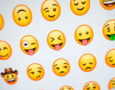 Kiss estará en todos lados debido a sus emojis