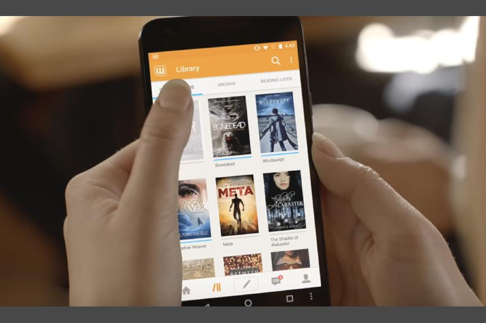 Imagen de un vídeo promocional de la aplicación móvil de Wattpad.