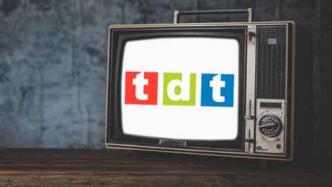 TDT HD para televisor antiguo de segunda mano por 18 EUR en Gijón