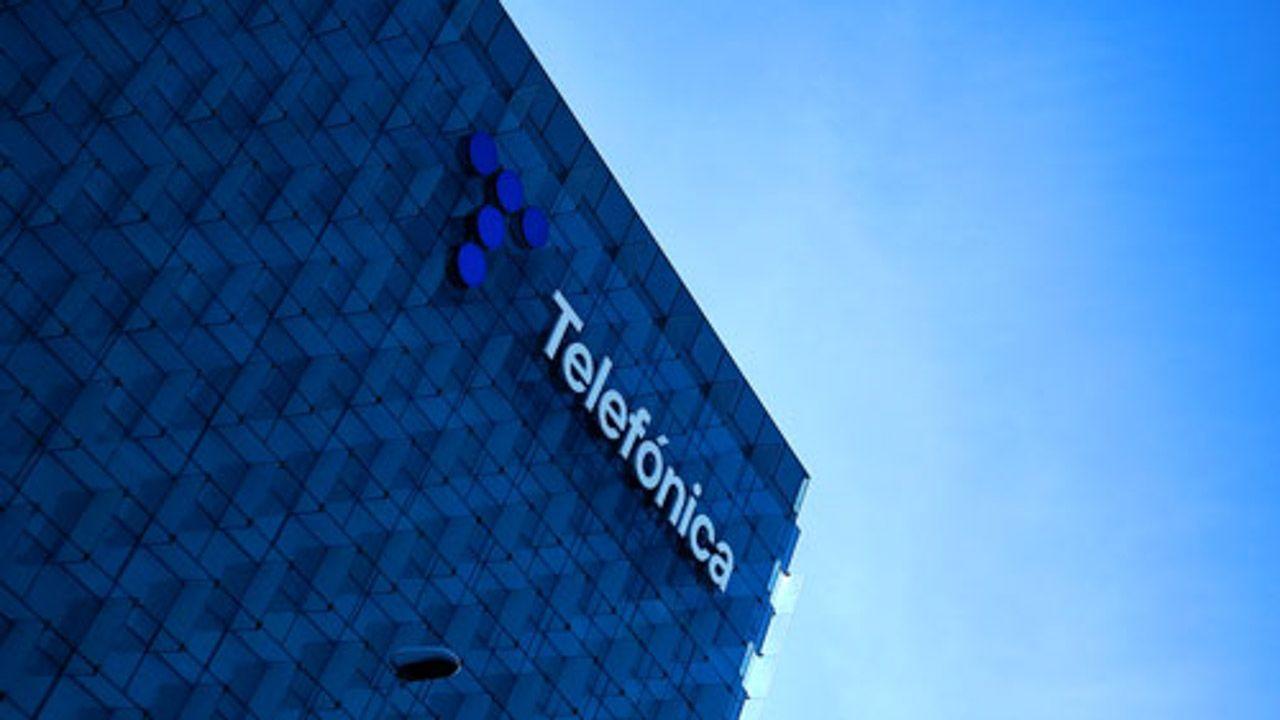 A photo of the exterior of Telefónica's headquarters