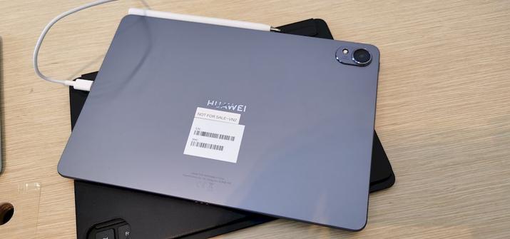 Back of Huawei MatePad 11.5 S
