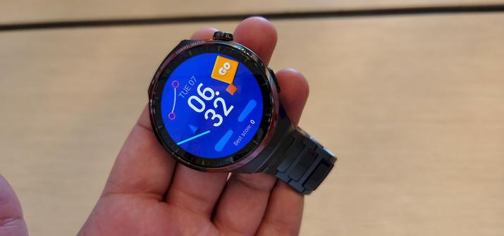 Huawei Watch 4 Pro Space Edition front