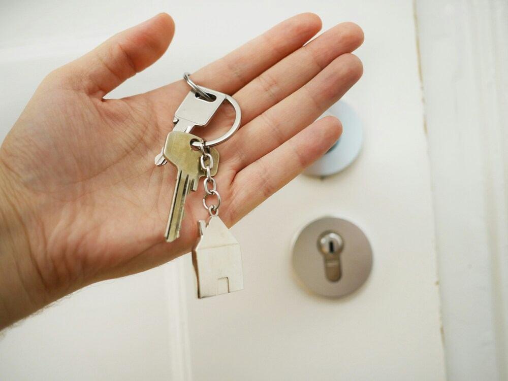 imagen de unas llaves y una cerradura