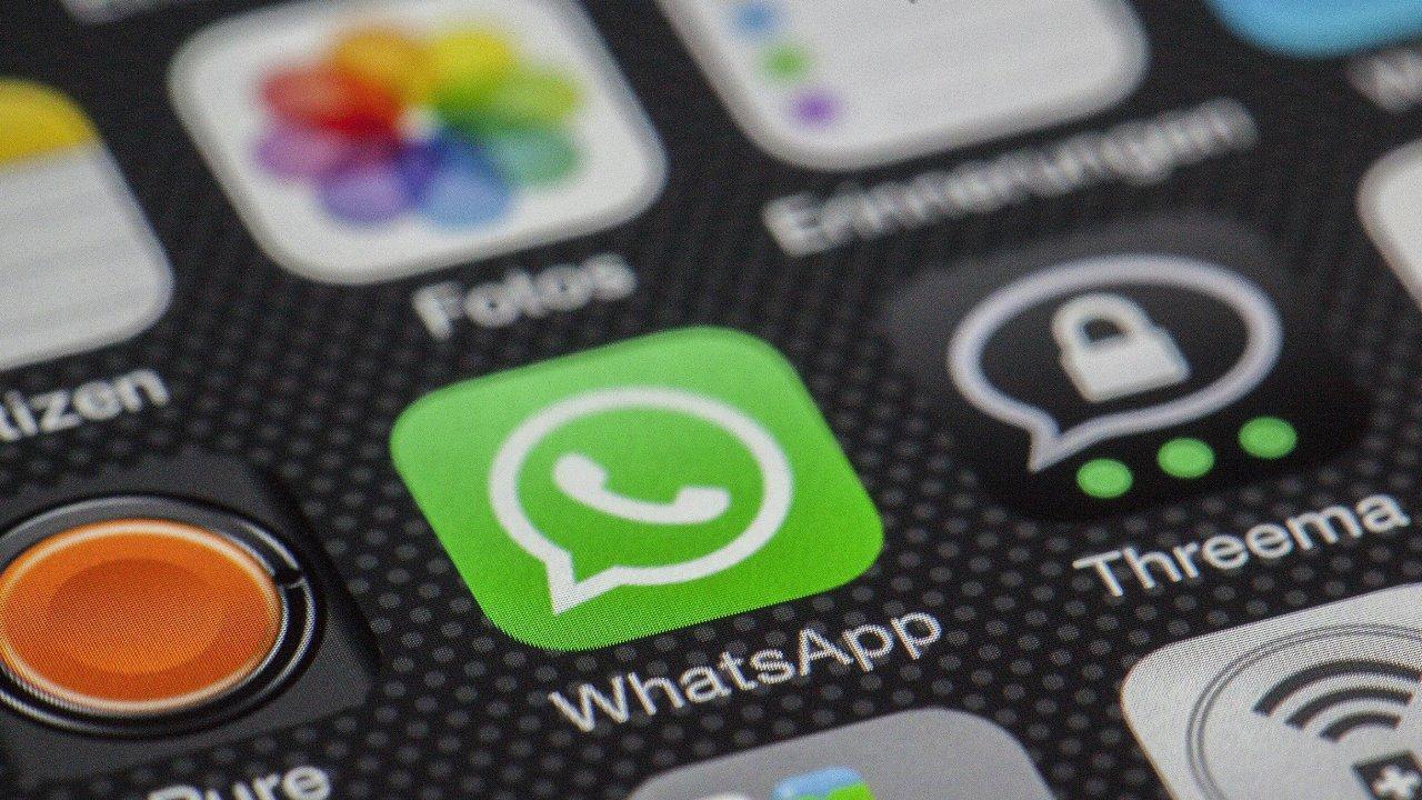 WhatsApp is rolling out a new feature that will completely change the way you send videos to your contacts